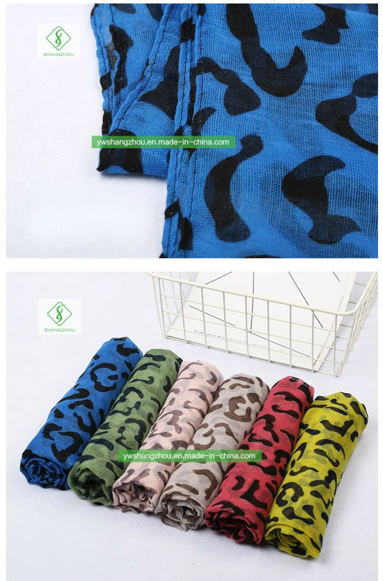 100% Viscose Fashion Lady Scarf 2019 Retro Leopard Printed Shawl