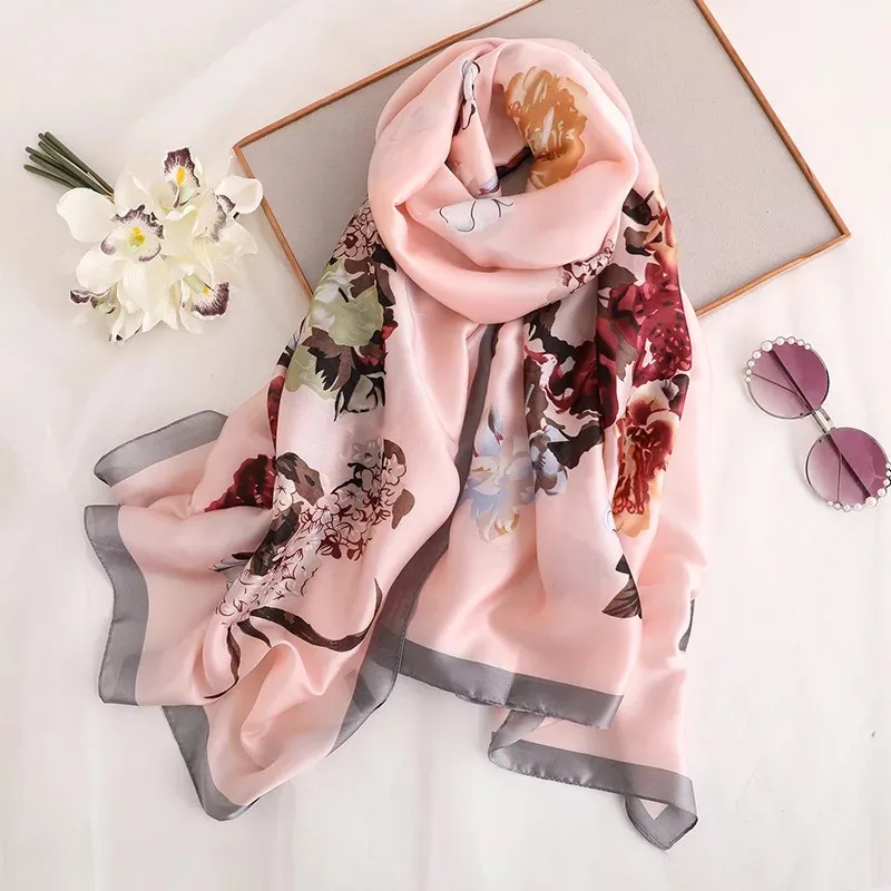 2020 Luxury Brand Women Scarf Summer Silk Scarves Shawls Lady Wraps Soft Pashimina Female Echarpe Designer Beach Stole Bandana