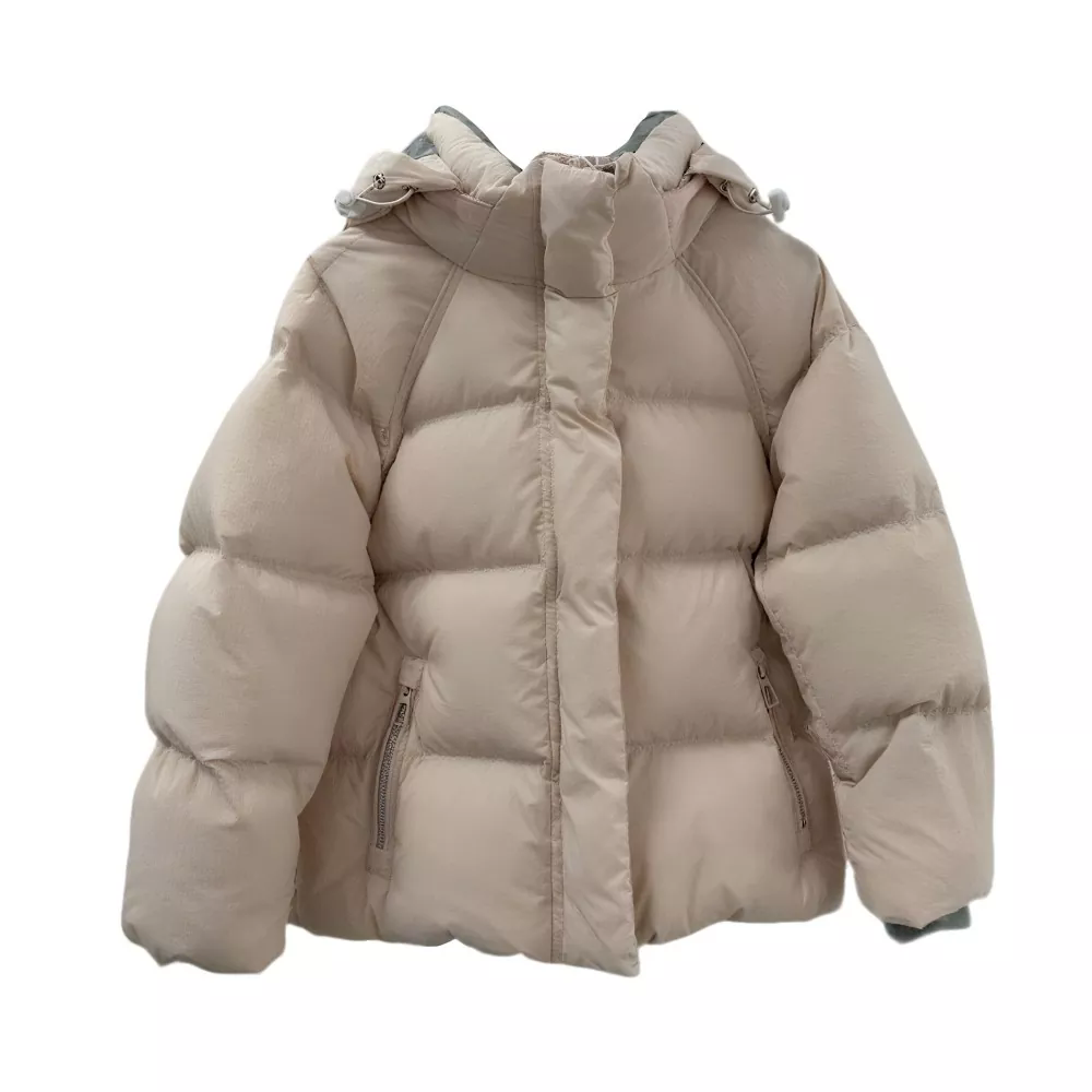 Why Choose a Kids Down Jacket for Winter Protection?