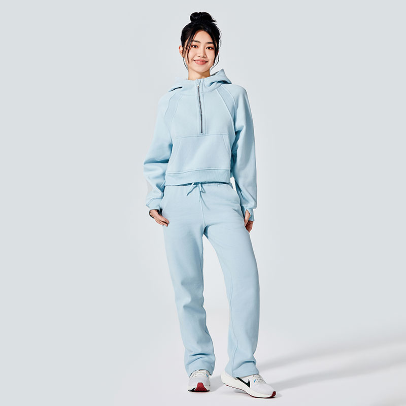 Why Are Women Sweatshirts Becoming the Most Versatile Wardrobe Staple Today?