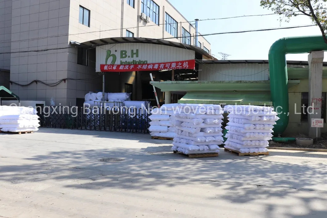 55GSM 100%Polyester Width 100-150cm Pes/PA Glue Supplier Washable Dry Cleanable Manufacturer Double DOT Thermal Bonding Nonwoven Fusible Interlining Factory