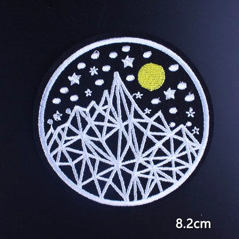 Adventure Travel Embroidered Badges Patches for Clothing Iron on Patch Explore The Natural Mountains and Rivers