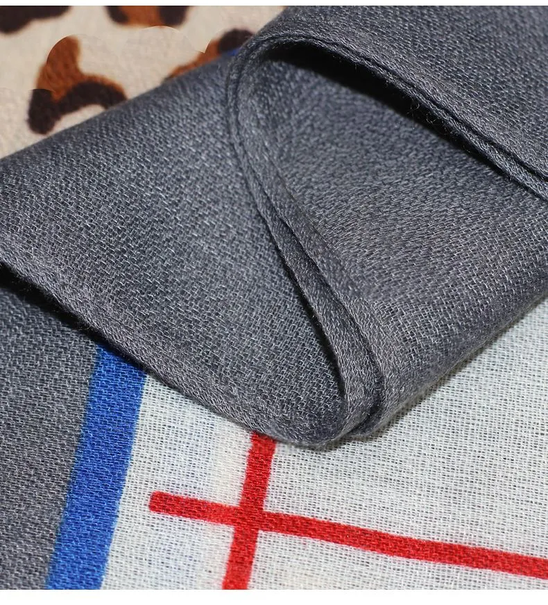 Checks & Leopard Printed Wholesale Distributor Women Spring Beach Scarves Fashion Design Lady Elegant Luxury Head Wrap Long Scarf for Ladies Accessories