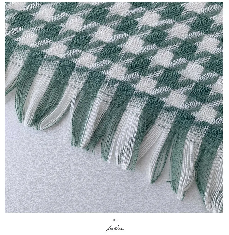 Classic Swallow Grid Checked Warm Winter Scarf for Men Women
