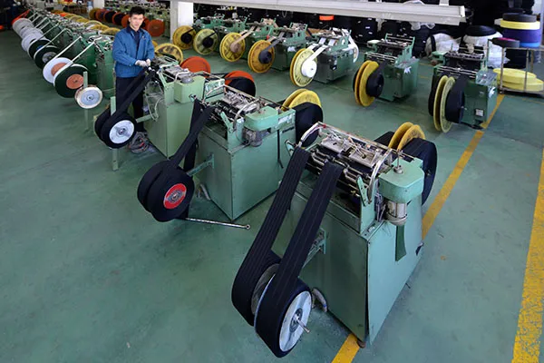 European Standard Quality Hook and Loop Fastening Tape Velcro