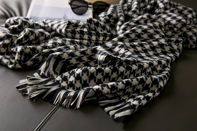 Female Autumn Winter Faux Wool Light Luxury Houndstooth Style Women Swallow Gird Stylish Classical Temperament Scarf for Lady