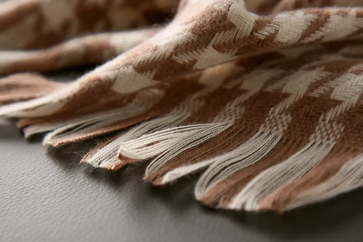 Female Autumn Winter Faux Wool Light Luxury Houndstooth Style Women Swallow Gird Stylish Classical Temperament Scarf for Lady