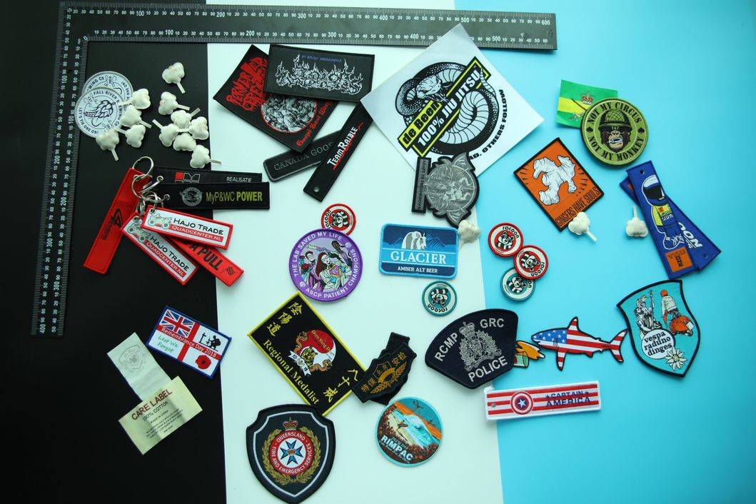 High Quality Embroidery Patch&Badge for Clothing & Caps