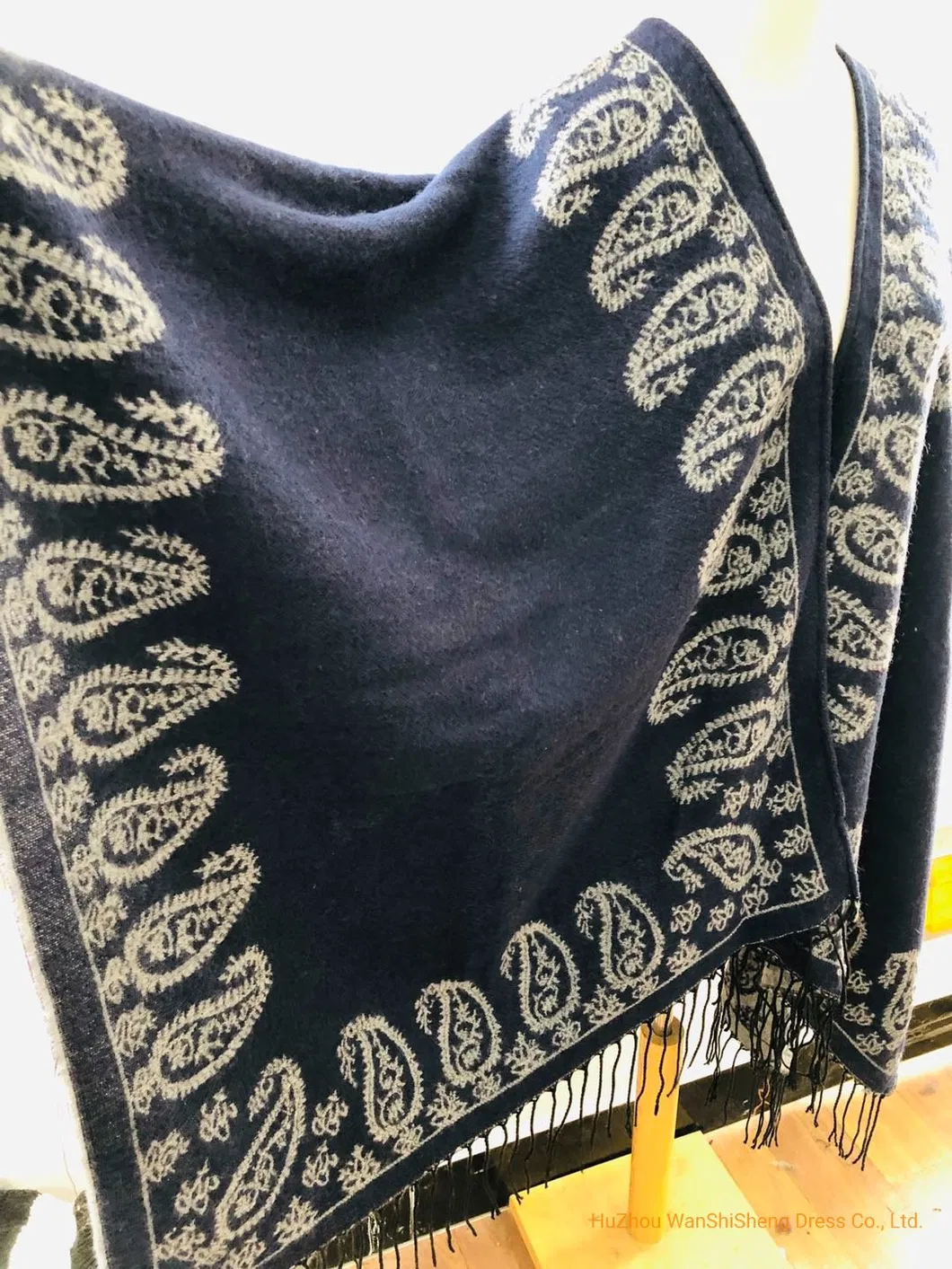 Ladies Fashion Winter Shawl Over Sized Poncho