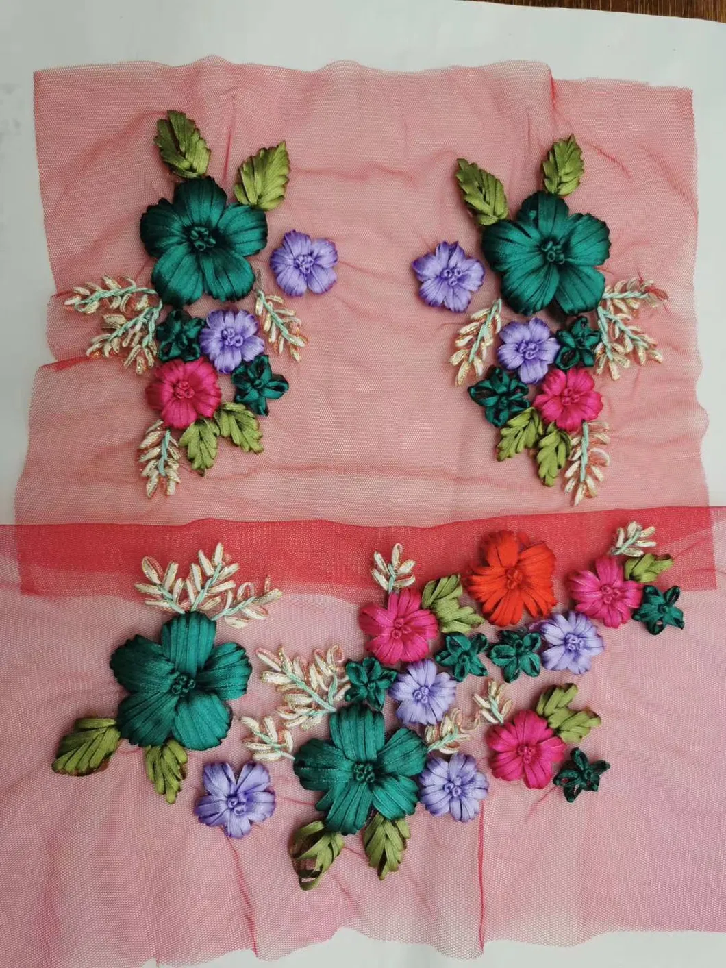 New Style Wholesale Sew on Flower Lace Embroidery Beaded Patch with Sequins for Clothing Accessories