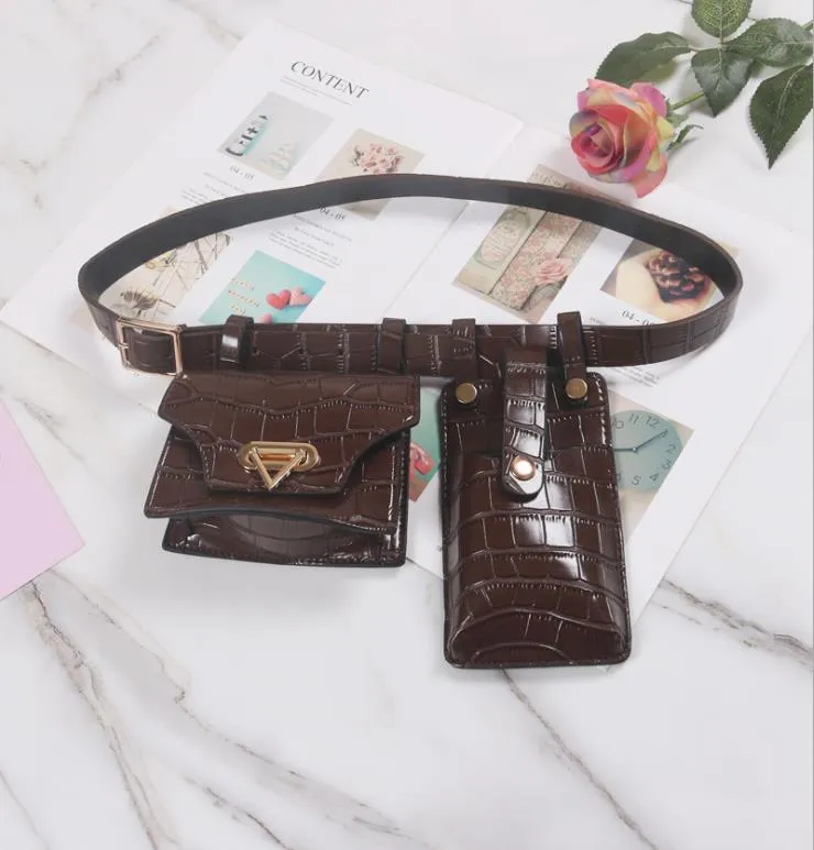 Women′s Crocodile-Print Small Black Fanny Pack Stylish Versatile Belt